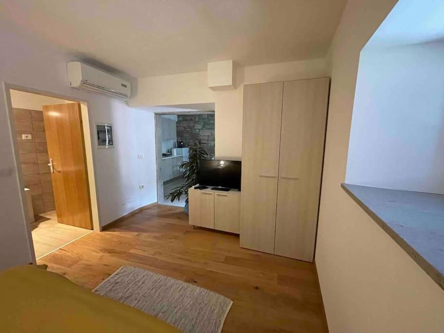 Santomas Apartments Šmarje 외부 사진