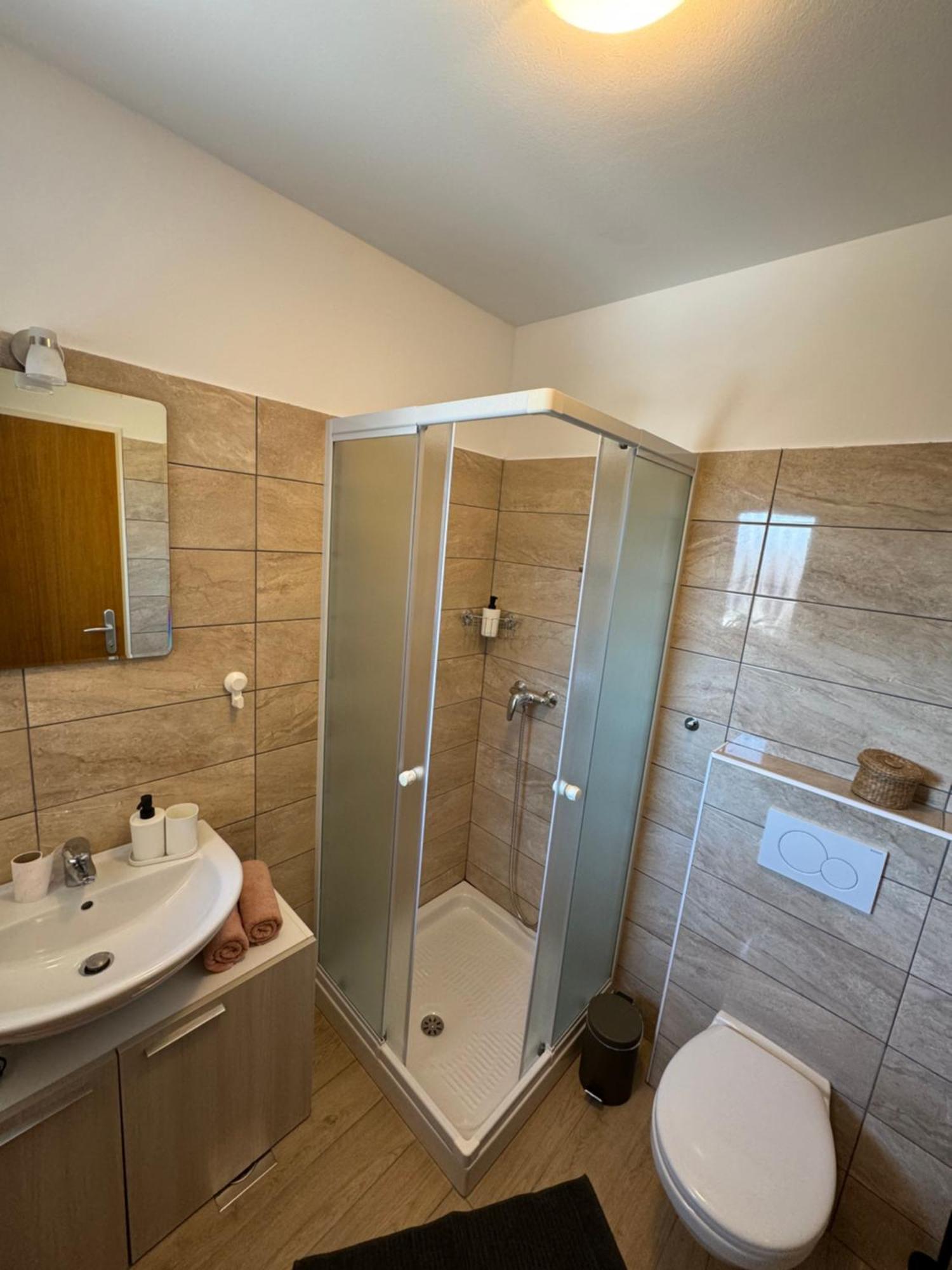 Santomas Apartments Šmarje 외부 사진