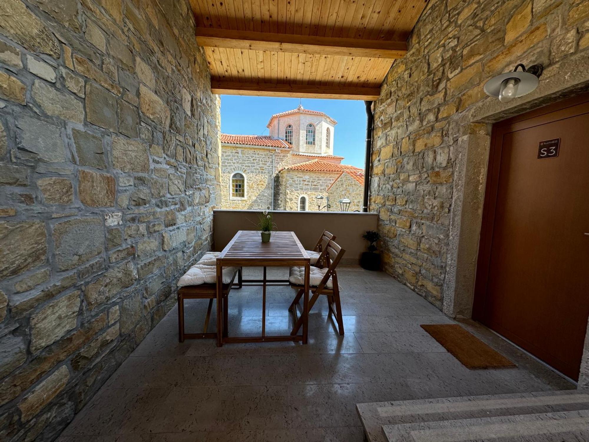 Santomas Apartments Šmarje 외부 사진